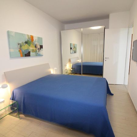 Appartamenti Luna Lignano Sabbiadoro Exterior foto