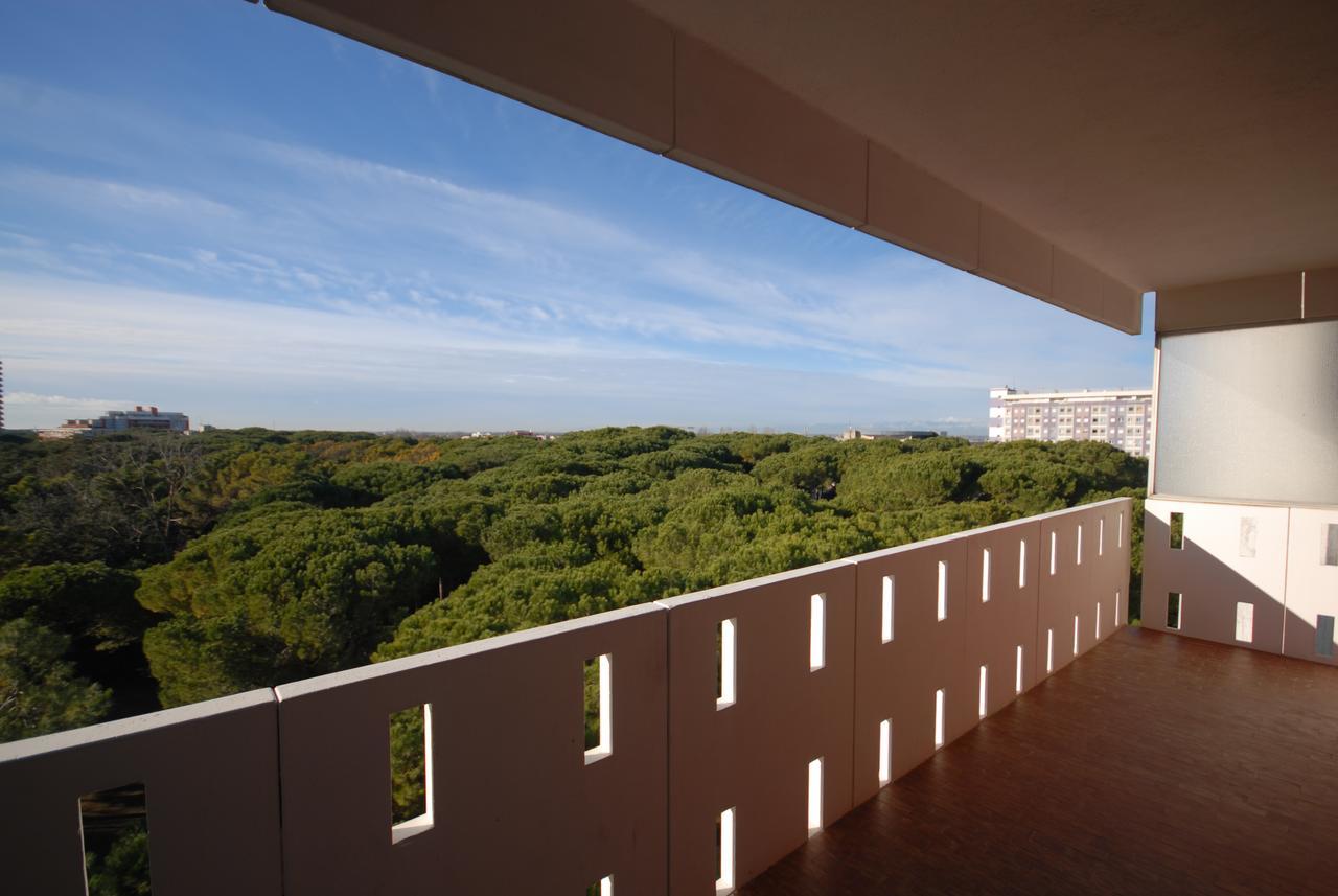 Appartamenti Luna Lignano Sabbiadoro Exterior foto